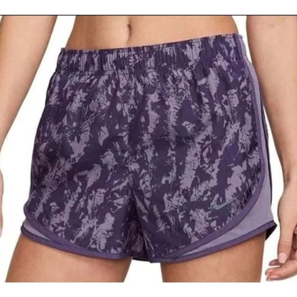 Nike Women’s One Tempo Dri-Fit Running Shorts in Purple Print, size S, NWT!